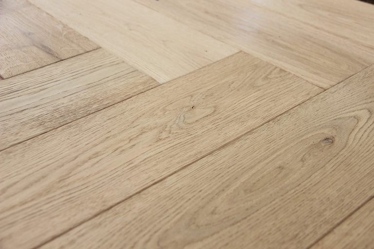 Installer un parquet flottant: pourquoi comment ?